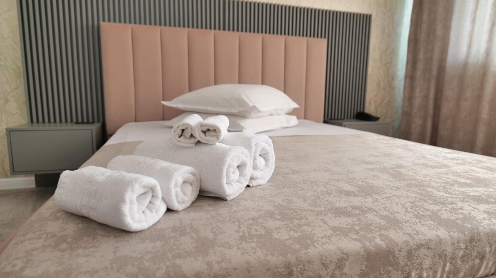Hotel Parc Craiova Extérieur photo