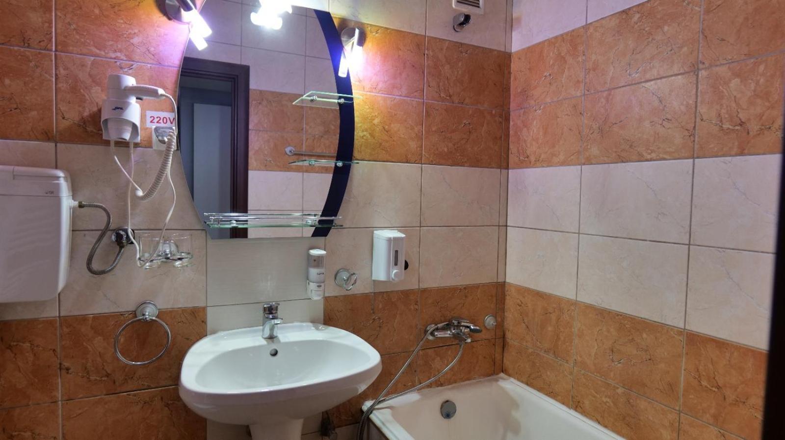 Hotel Parc Craiova Extérieur photo